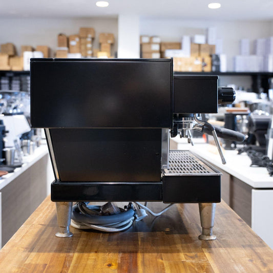 Pre-Loved La Marzocco Linea AV 2 Group 15 Amp Coffee Machine