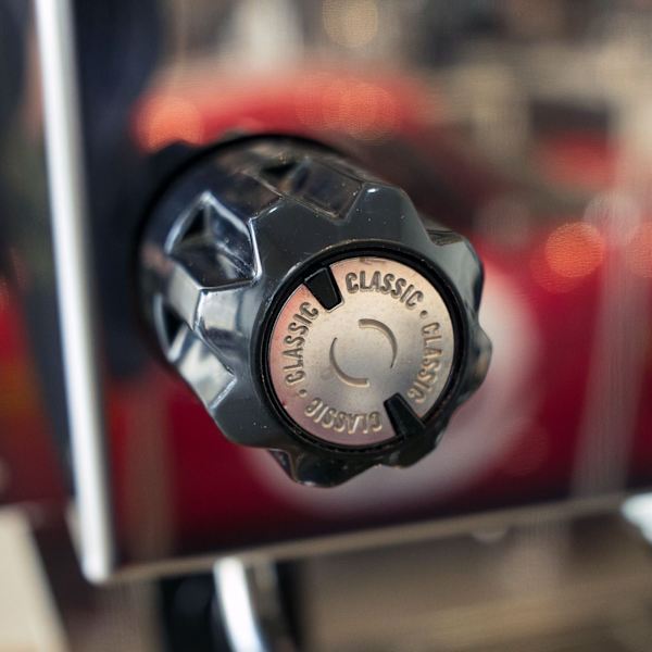 Pre - Loved 2024 La Marzocco Linea S AV – 3 Group Gloss White - Australia - Di Pacci