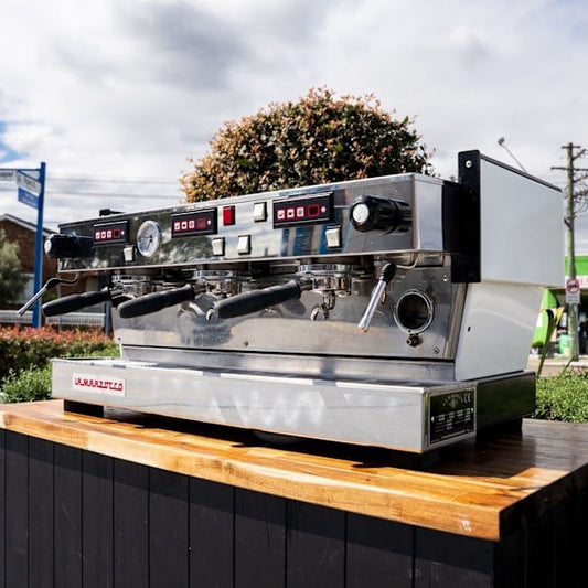 Pre - Loved La Marzocco Linea – Late Model 3 Group with Shot Timers - Australia - Di Pacci