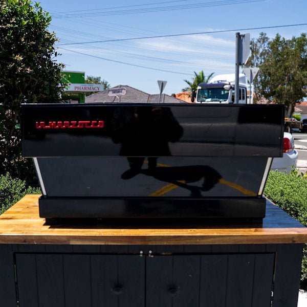 Pre - Loved Late Model La Marzocco Linea AV 3 Group – Tall Cup | Gloss Black - Australia - Di Pacci