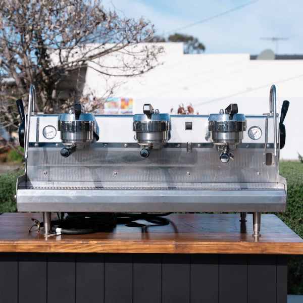 Pre Loved SYNESSO 3 Group Cyncra Excellent Condition - Australia - Di Pacci