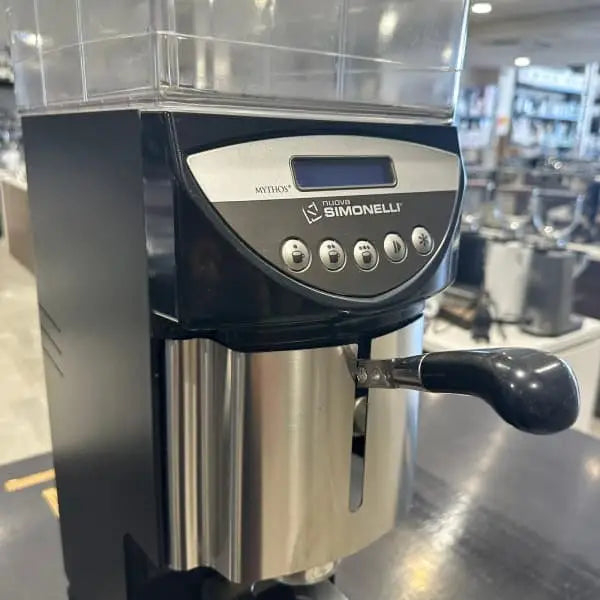 Pre Owned Nuova Simoneli Mythos With Front Tamper Grinder