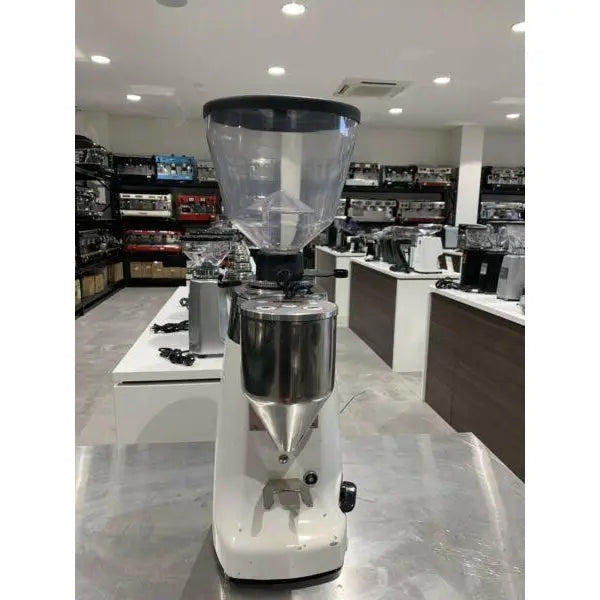 Pre-Owned White Mazzer Kony Electronic Coffee Bean Espresso