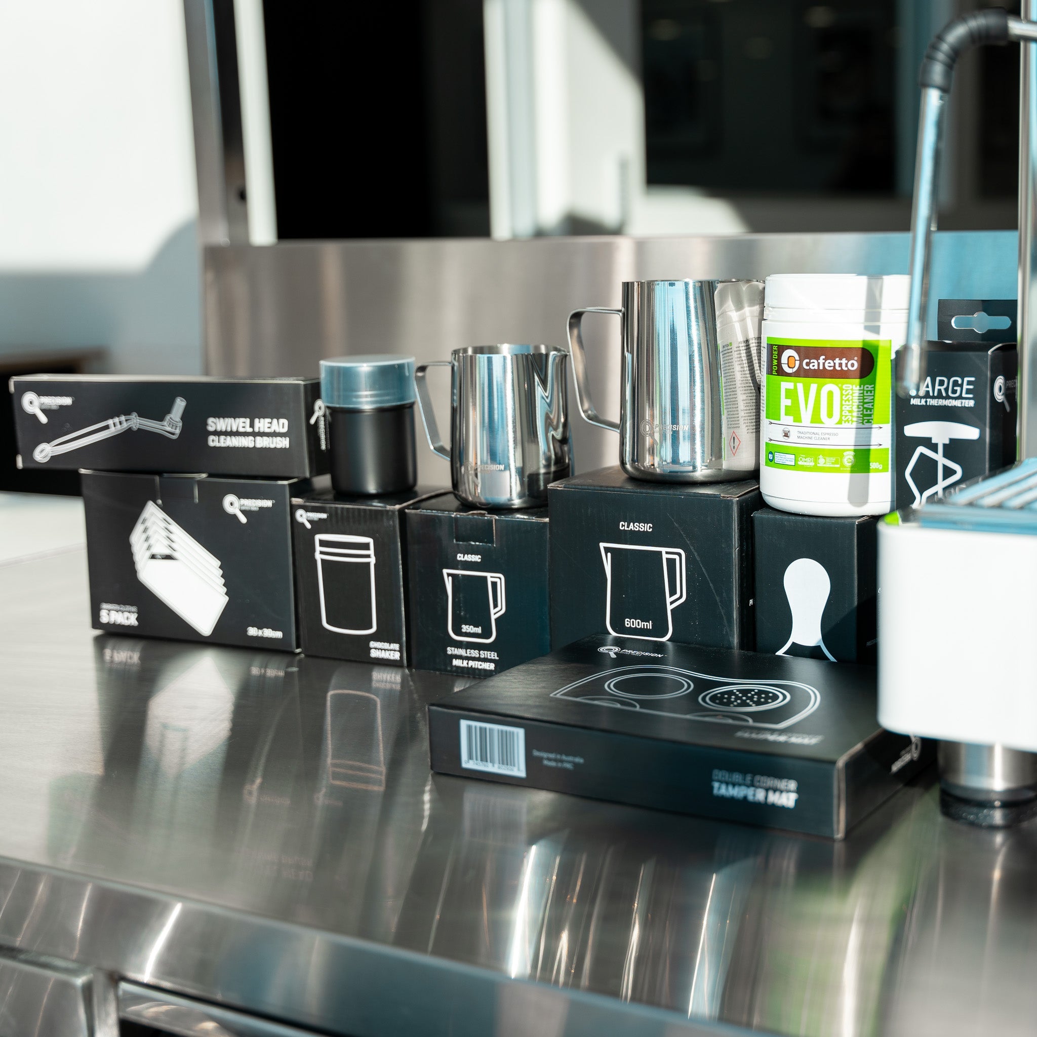 PRECISION LARGE LOCKABLE COFFEE CART PACKAGE WITH FUTURETE HORIZONT & DIP DS - 68 - Australia - Di Pacci