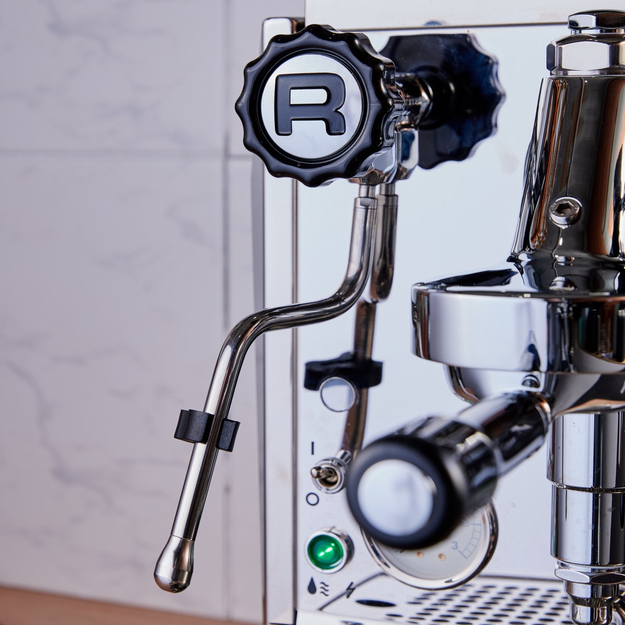 ROCKET/Giotto CronometroRJP ジオット クロノメトロ Rocket Espresso Giotto Cronometro R Espresso Machine – Whole Latte