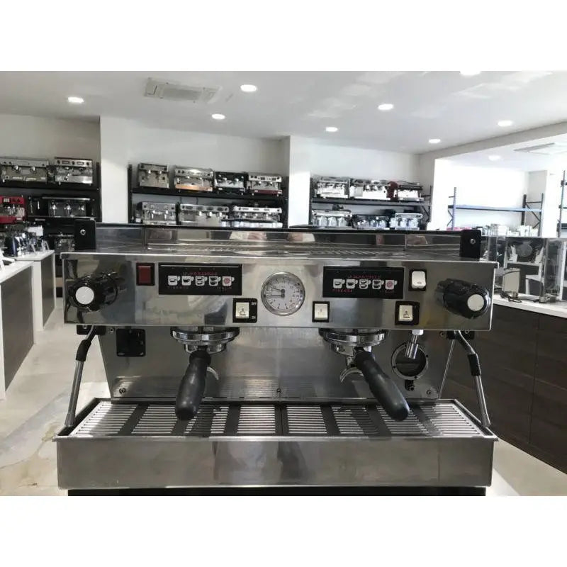 Second Hand 2 Group La Marzocco Linea AV Commercial Coffee