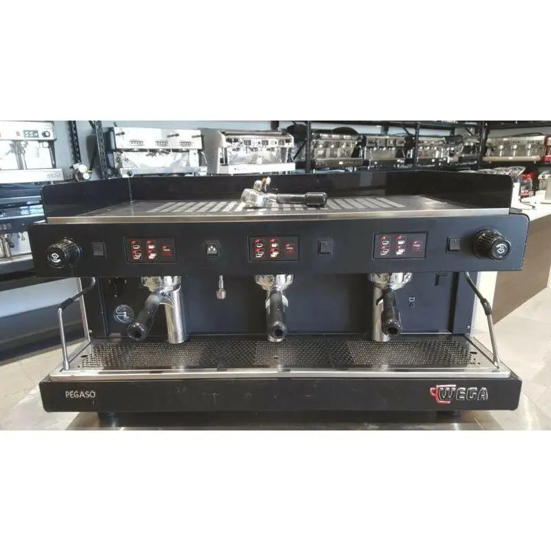 Second Hand 3 Group Wega Pegaso High Cup Commercial Coffee