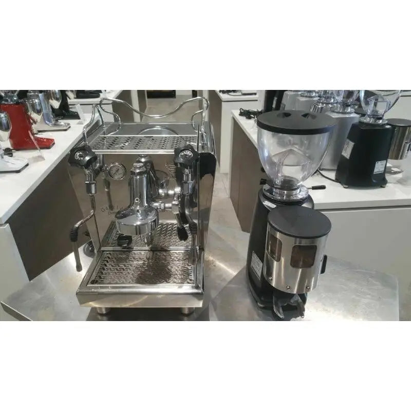 Second Hand Bezzera Domus Coffee Machine&Mazzer Mini Grinder