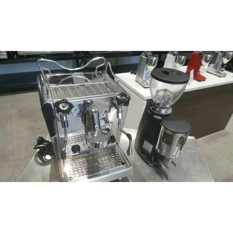 Second Hand Bezzera Domus Coffee Machine&Mazzer Mini Grinder