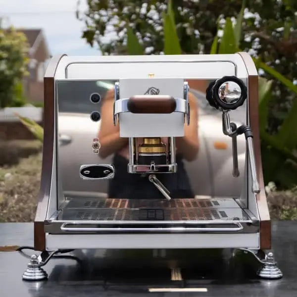 Stunning Automatic ESE Italian POD Commercial Coffee Machine