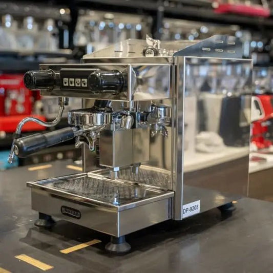 Stunning La Scala Butterfly Semi Automatic 10 Amp Coffee Machine - Australia - Di Pacci