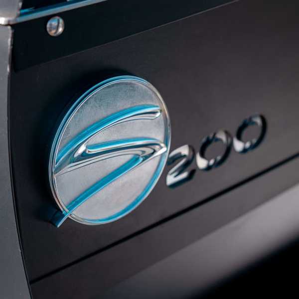 STUNNING LATE MODEL PRE OWNED SYNESSO S200 COFFEE MACHINE - Australia - Di Pacci