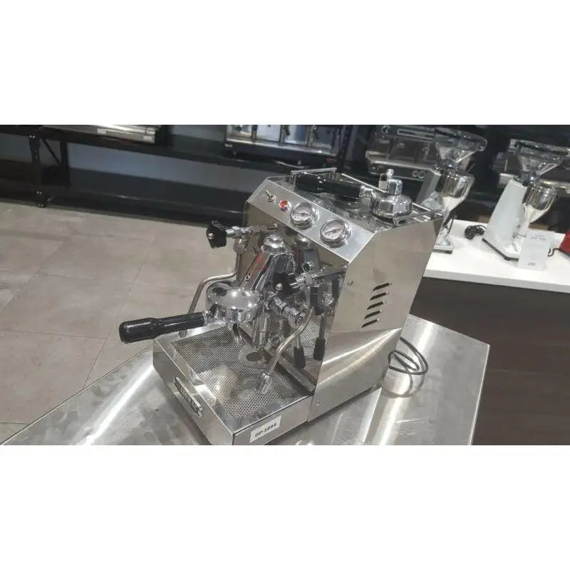 Used One Group Isomac Tea Due Heat Exchange Commercial