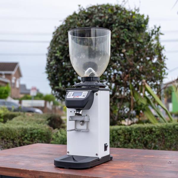 Used White DIP DK65 Coffee Grinder – Excellent Condition - Australia - Di Pacci